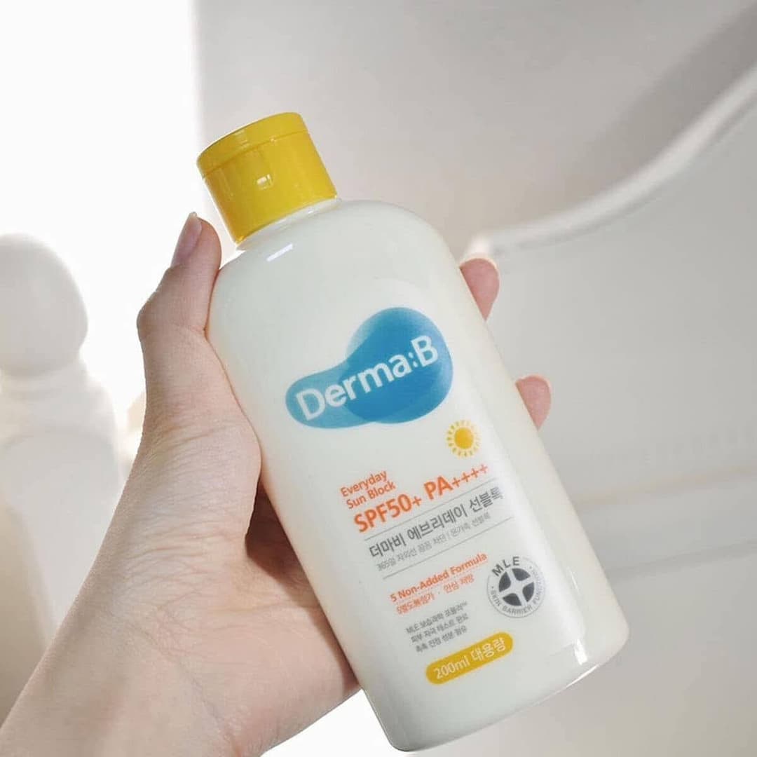 Derma:B Everyday Sun Block SPF50+ PA++++

Volume: 200ml